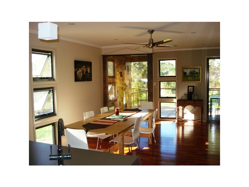 155 Lucas Drive, Lamb Island QLD 4184
