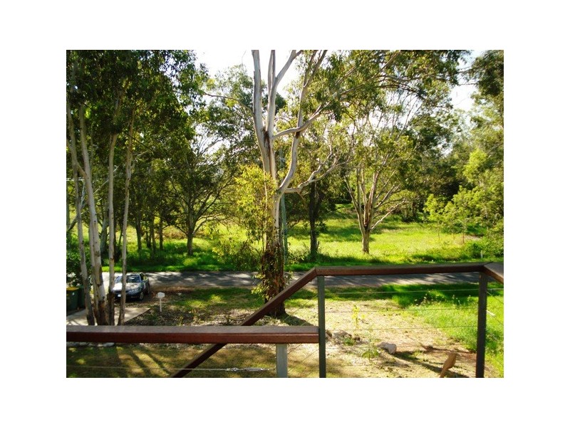 155 Lucas Drive, Lamb Island QLD 4184