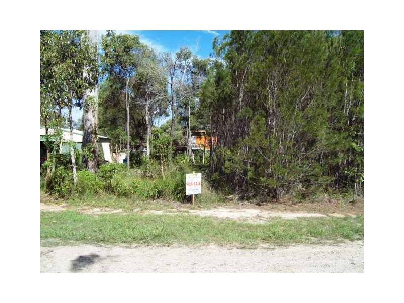 34 Ashton Street, Macleay Island QLD 4184