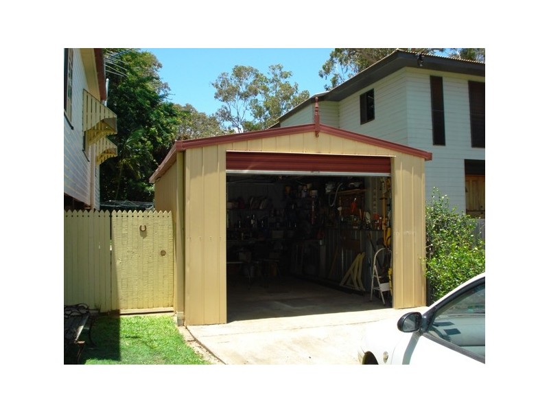 36 Melaleuca Drive, Lamb Island QLD 4184