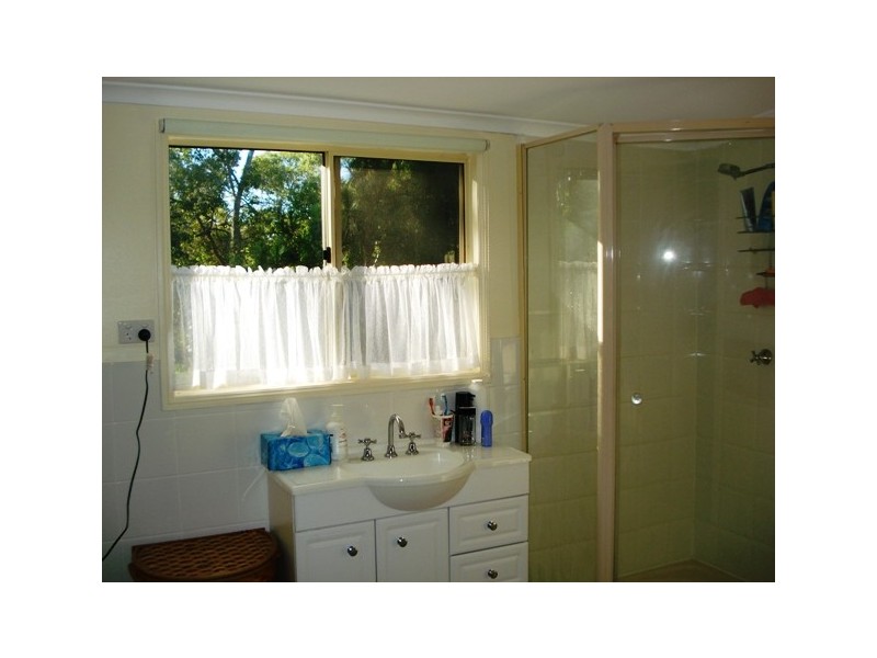 31 Pier Haven, Lamb Island QLD 4184