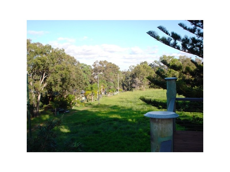 31 Pier Haven, Lamb Island QLD 4184