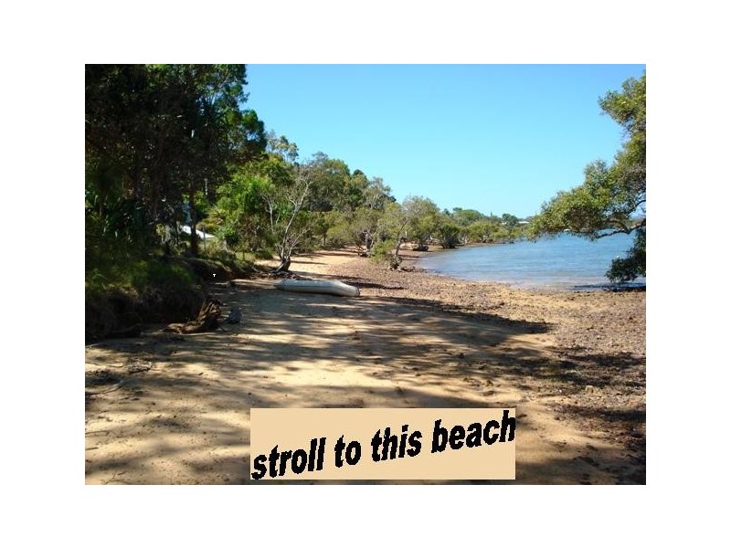 23 Kooberry Street, Macleay Island QLD 4184