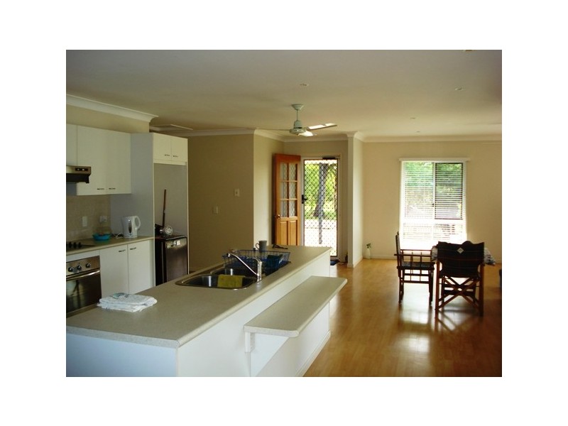 14 Mel Street, Macleay Island QLD 4184