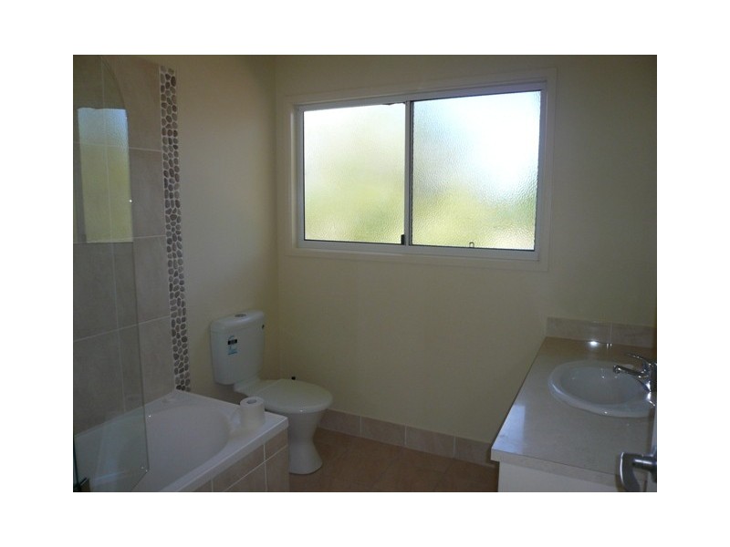 3 Alistair Court, Macleay Island QLD 4184