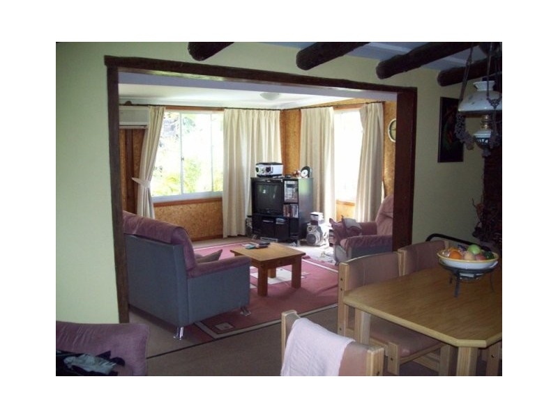 3 Marine, Macleay Island QLD 4184