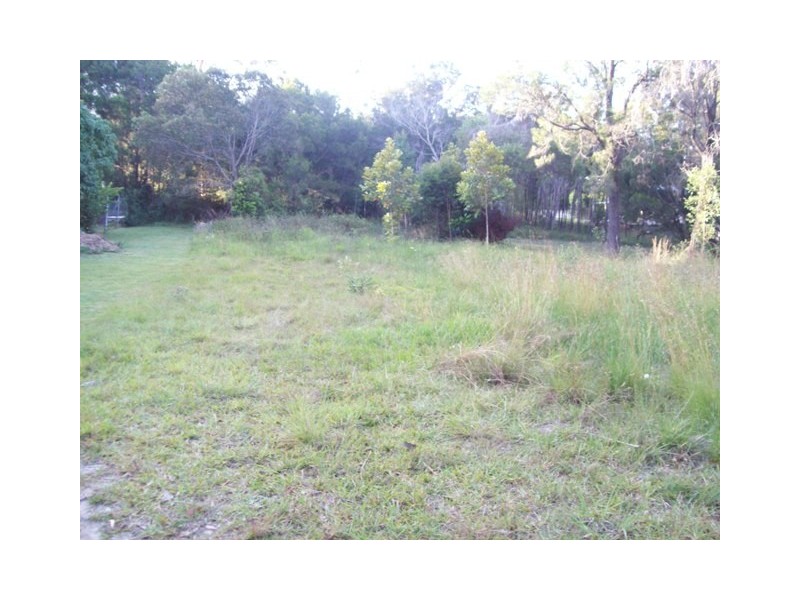 21 Florence Street, Macleay Island QLD 4184