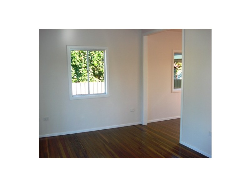 26 Leonie Crescent, Lamb Island QLD 4184