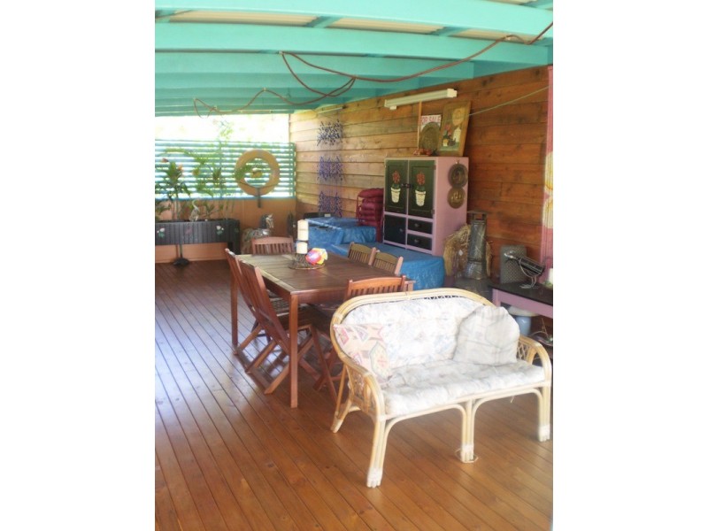 67 Beelong Street, Macleay Island QLD 4184