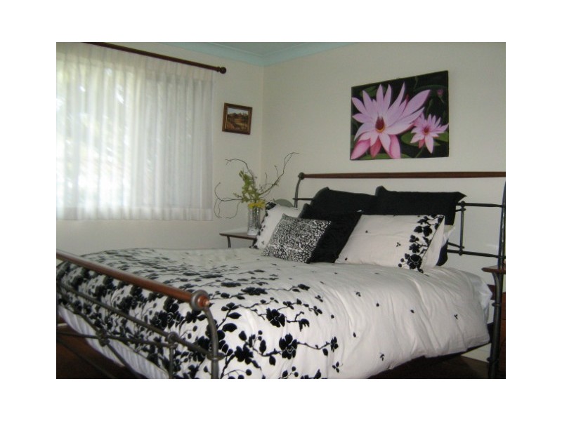 46 Coorong Street, Macleay Island QLD 4184