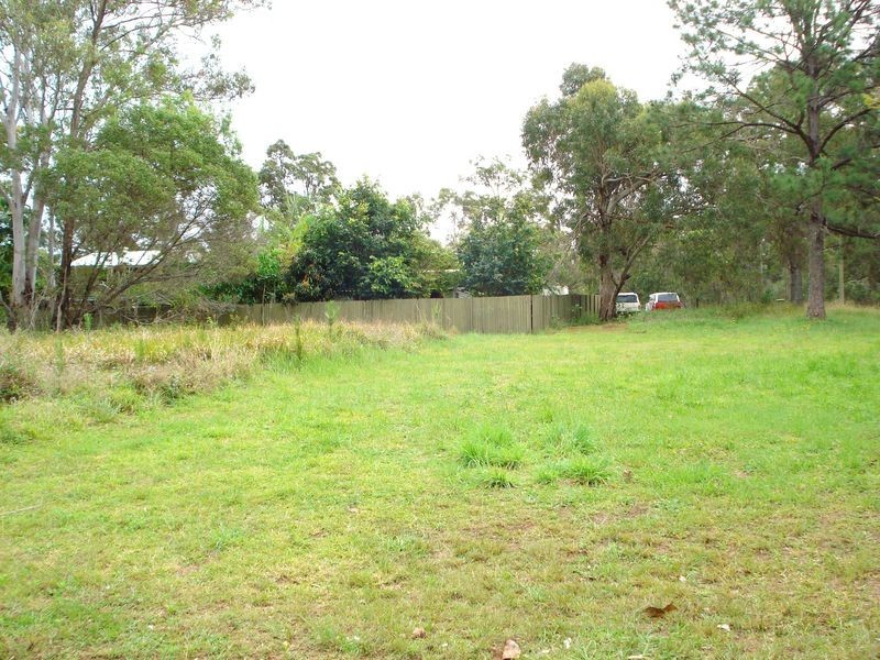 9 Nectar Street, Lamb Island QLD 4184