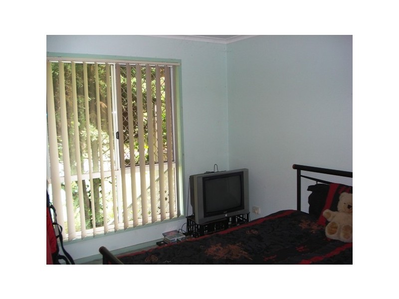 80 High Central Road, Macleay Island QLD 4184