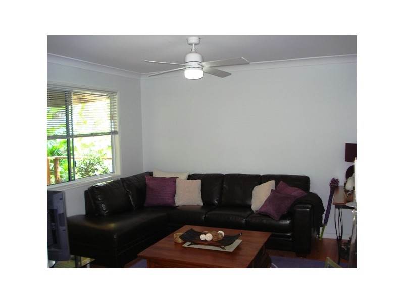 20 Devaney St, Macleay Island QLD 4184
