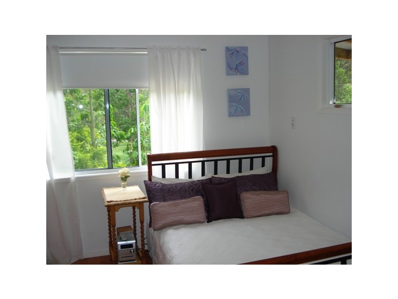 20 Devaney St, Macleay Island QLD 4184