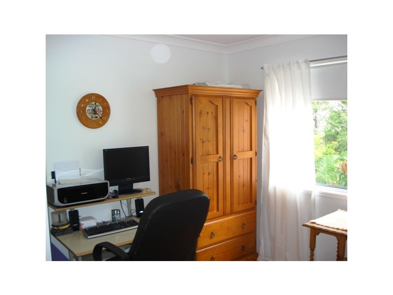 20 Devaney St, Macleay Island QLD 4184