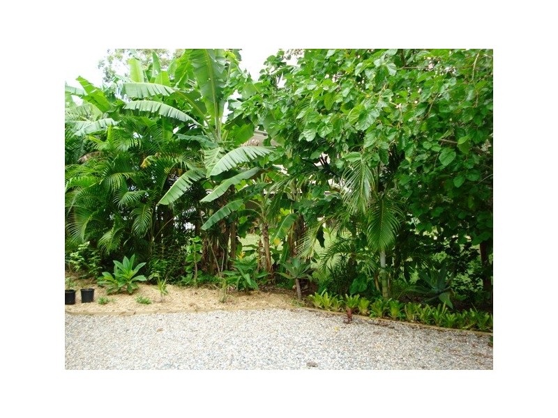 20 Devaney St, Macleay Island QLD 4184