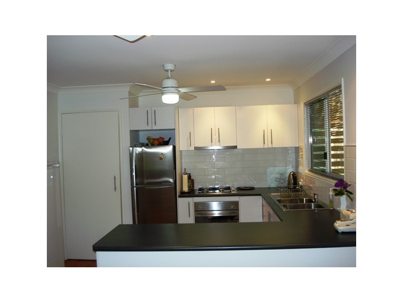 20 Devaney St, Macleay Island QLD 4184