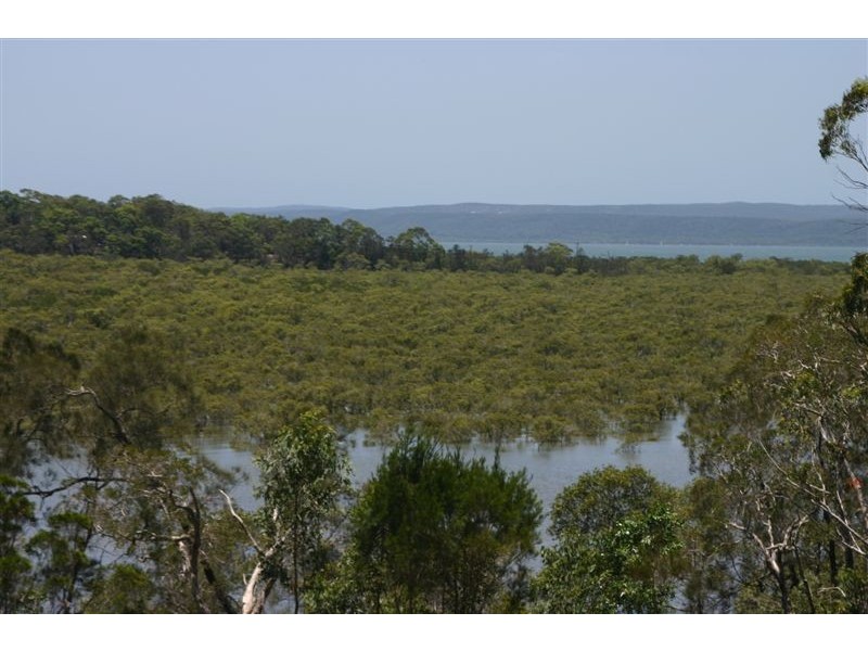 2 Timothy Street, Macleay Island QLD 4184