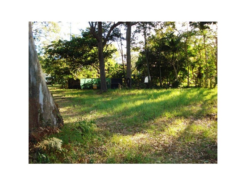 12 Beelong Street, Macleay Island QLD 4184