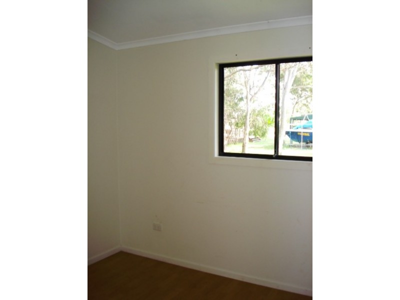 55 Francis Road, Macleay Island QLD 4184