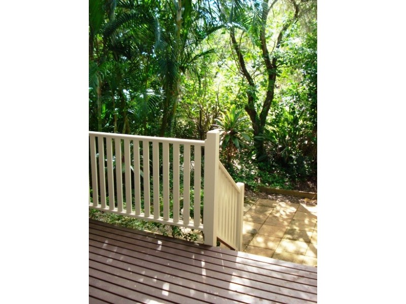 55 Francis Road, Macleay Island QLD 4184