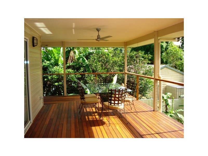 40 Mango Crescent, Macleay Island QLD 4184