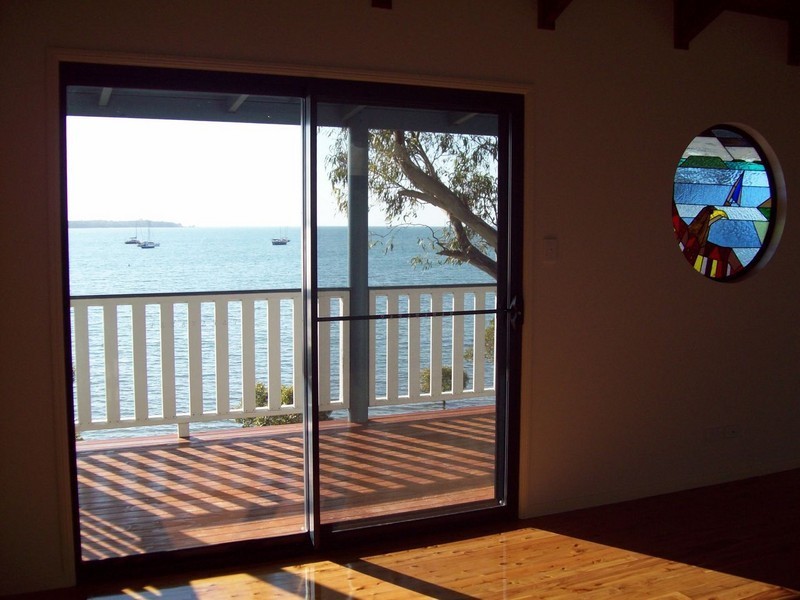 26 KIM CRESCENT, Macleay Island QLD 4184