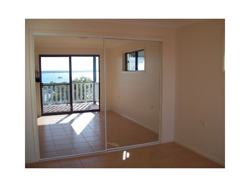 26 KIM CRESCENT, Macleay Island QLD 4184