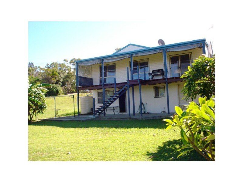 38 Coorong Street, Macleay Island QLD 4184