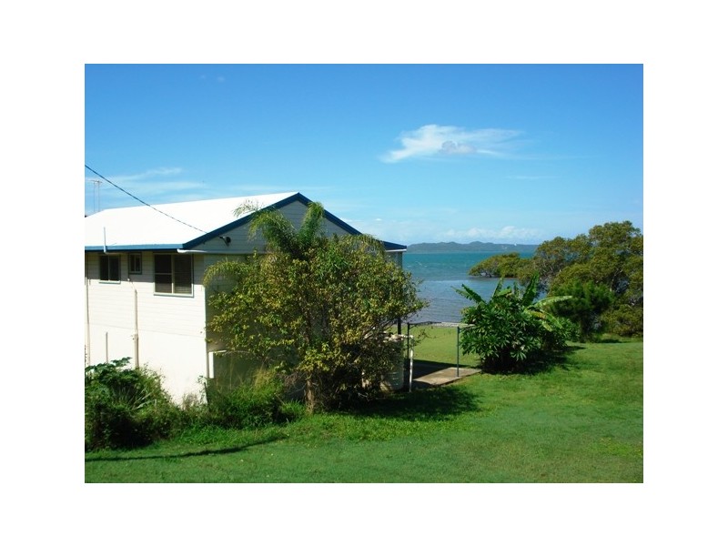 38 Coorong Street, Macleay Island QLD 4184