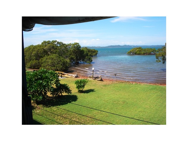 38 Coorong Street, Macleay Island QLD 4184