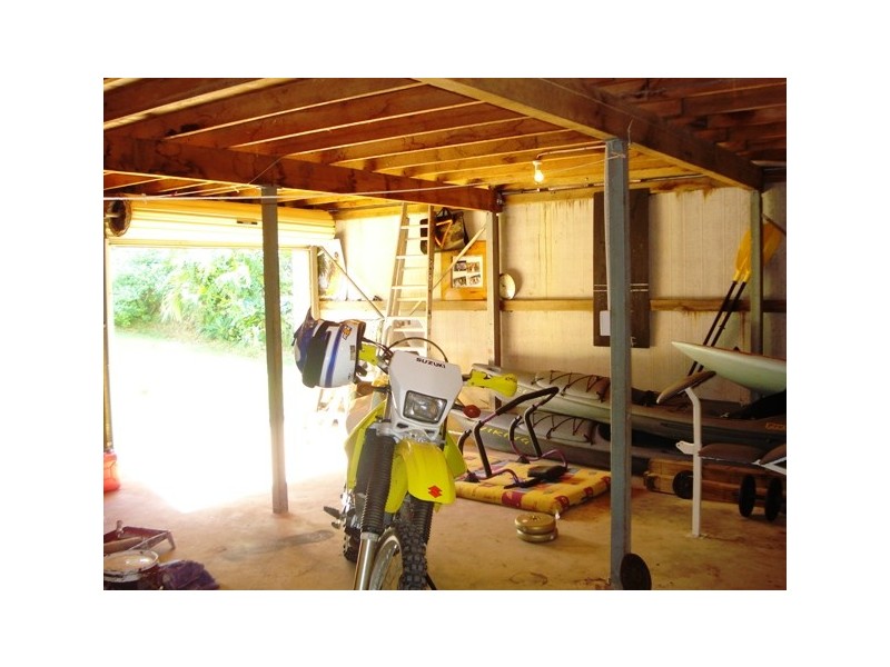 38 Coorong Street, Macleay Island QLD 4184