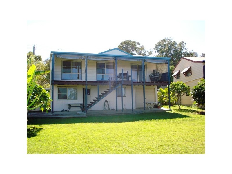 38 Coorong Street, Macleay Island QLD 4184