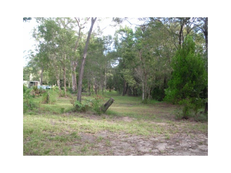 6 KESTREL ST, Macleay Island QLD 4184