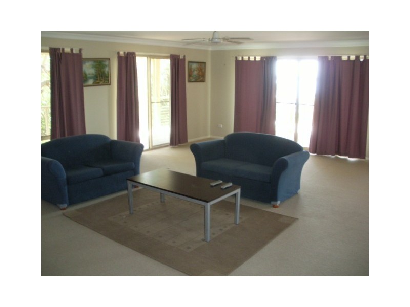 58 – 60 TIMOTHY ST, Macleay Island QLD 4184