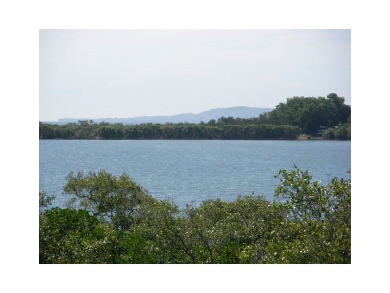 58 – 60 TIMOTHY ST, Macleay Island QLD 4184