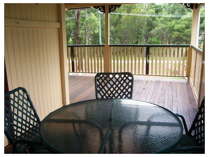 17 Pecan Street, Macleay Island QLD 4184