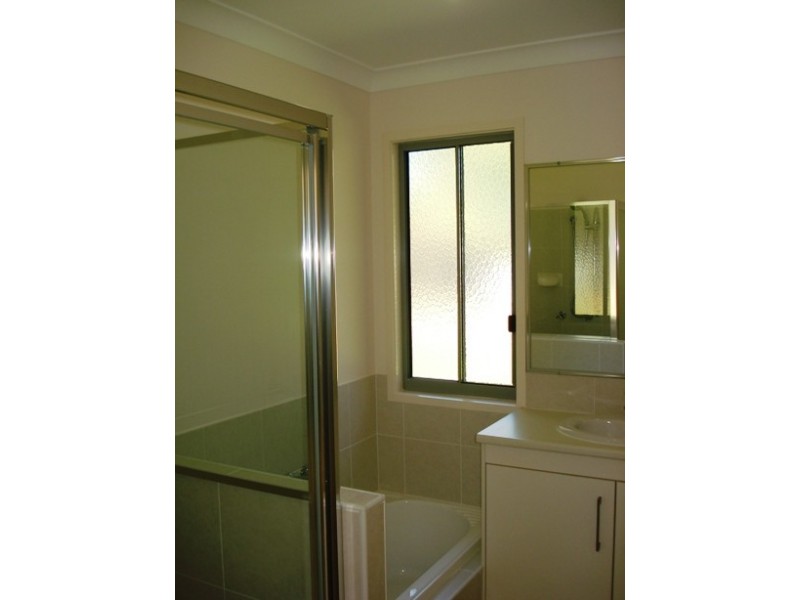 22 Cathy Street, Macleay Island QLD 4184