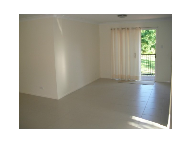 2 MORWONG ST, Macleay Island QLD 4184