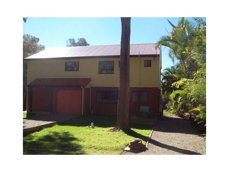 27 BEELONG ST, Macleay Island QLD 4184