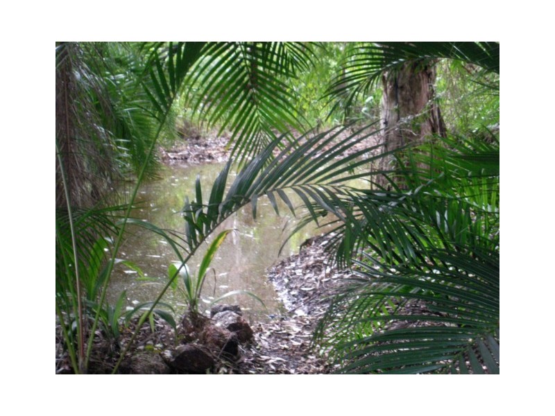 6-10 CON ST, Macleay Island QLD 4184