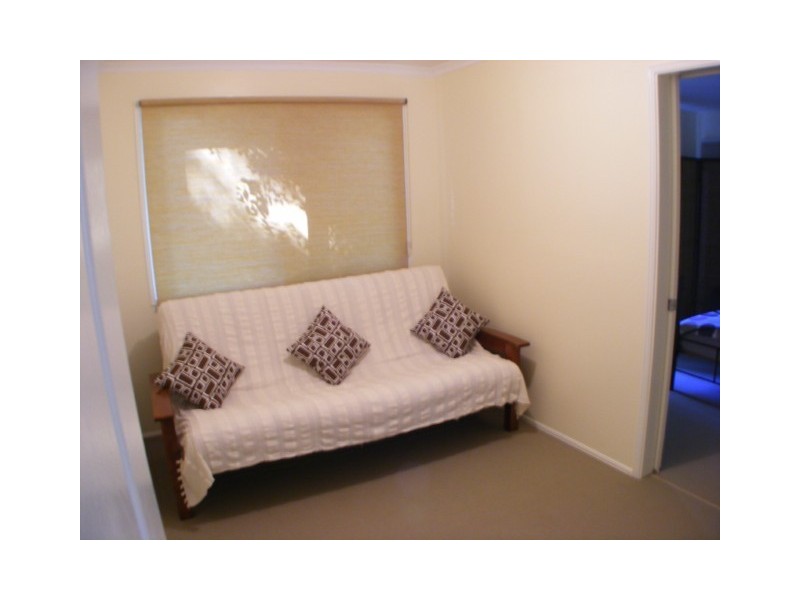 9 ARUMA ST, Macleay Island QLD 4184