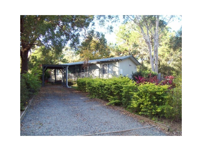 26 ALEXANDER ST, Macleay Island QLD 4184