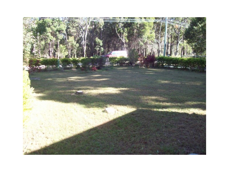 26 ALEXANDER ST, Macleay Island QLD 4184