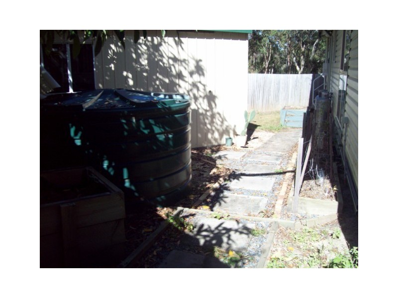 26 ALEXANDER ST, Macleay Island QLD 4184