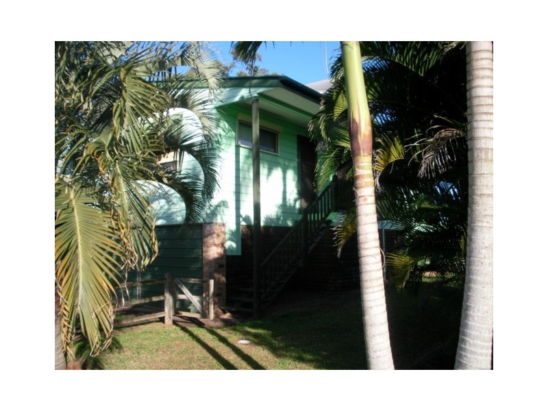 106 WESTERN RD, Macleay Island QLD 4184