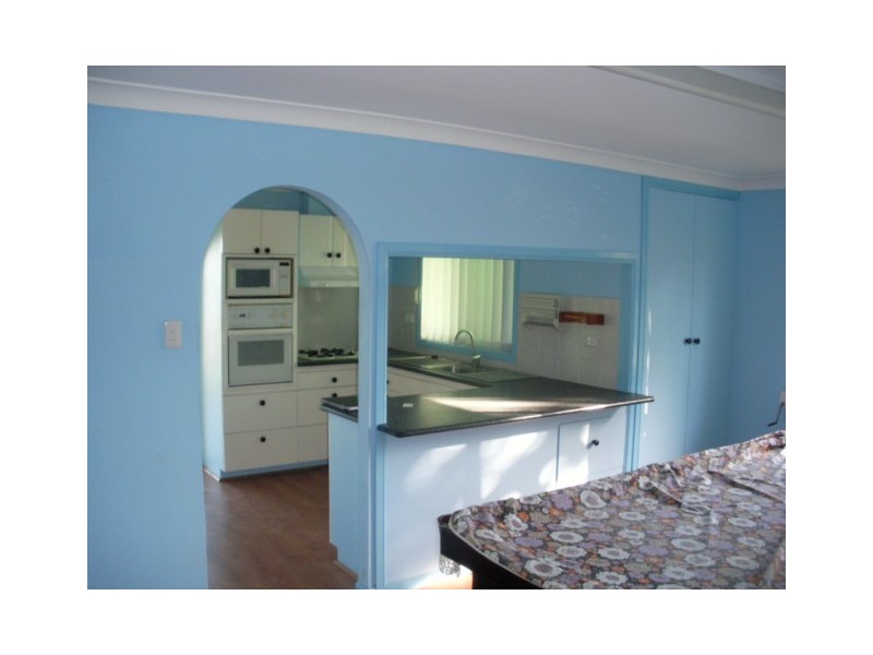 106 WESTERN RD, Macleay Island QLD 4184