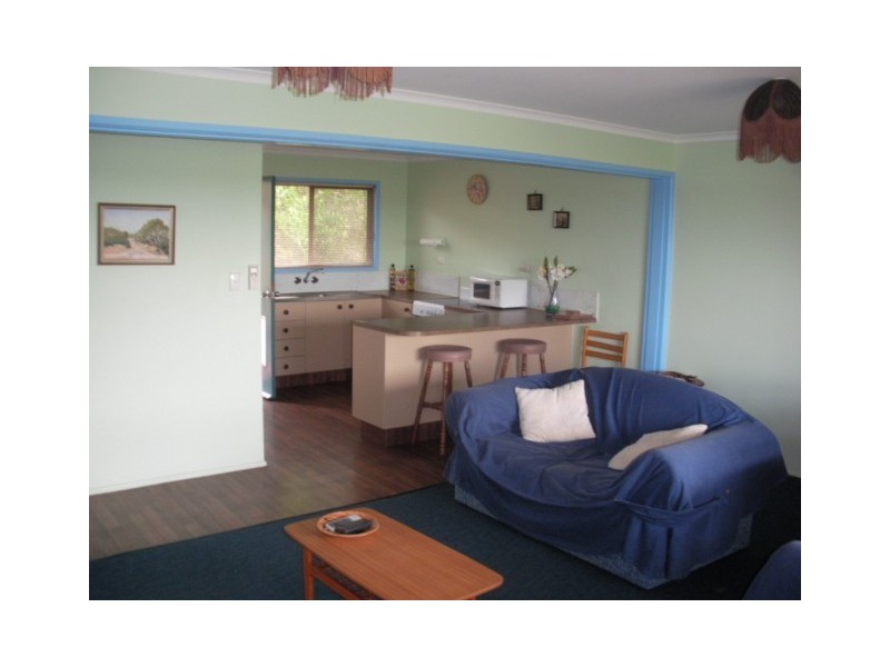 15 ASHTON ST, Macleay Island QLD 4184