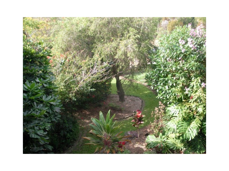 15 ASHTON ST, Macleay Island QLD 4184