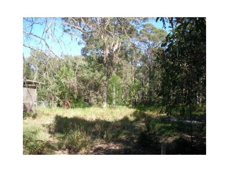 37 Alexander Street, Macleay Island QLD 4184